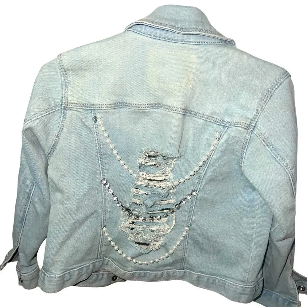 Gorgeous‎ Toddler distressed denim jacket with pearls and diamond string 4t
